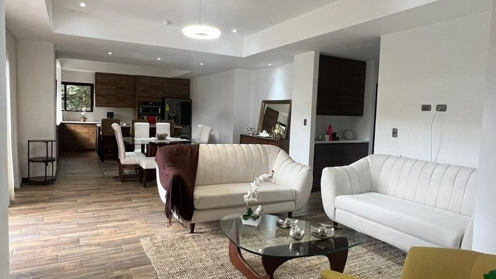 🔰 ZONA 16 – SE ALQUILA APARTAMENTO AMUEBLADO CERCA DE LA EMBAJADA AMERICANA