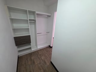 Apartamento en renta de 1 habitación en Casalini 10 Ref-4832 - 4