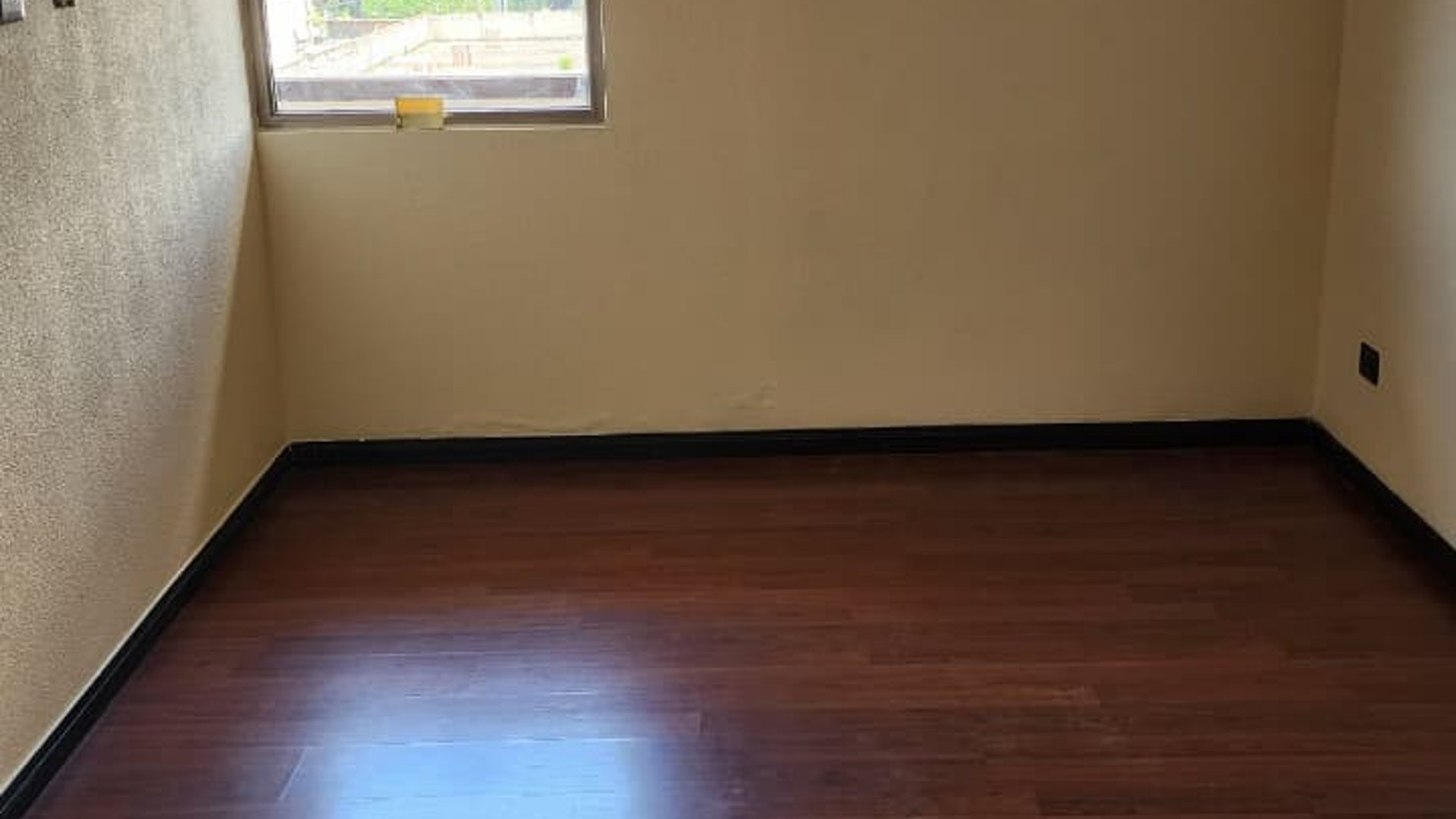 Vendo/Alquilo Apartamento en Jardines de las Charcas Zona 11 /D - Miniatura 9
