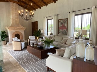 HERMOSA CASA EN VENTA DENTRO DE CONDOMINIO PASEO ANTIGUA - 2