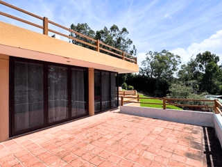 VENTA DE LINDA Y AMPLIA CASA - KM. 16.5 CARR. AL SALVADOR  - 2