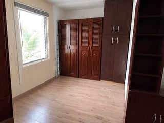 CASA EN VENTA ZONA 17 - 5