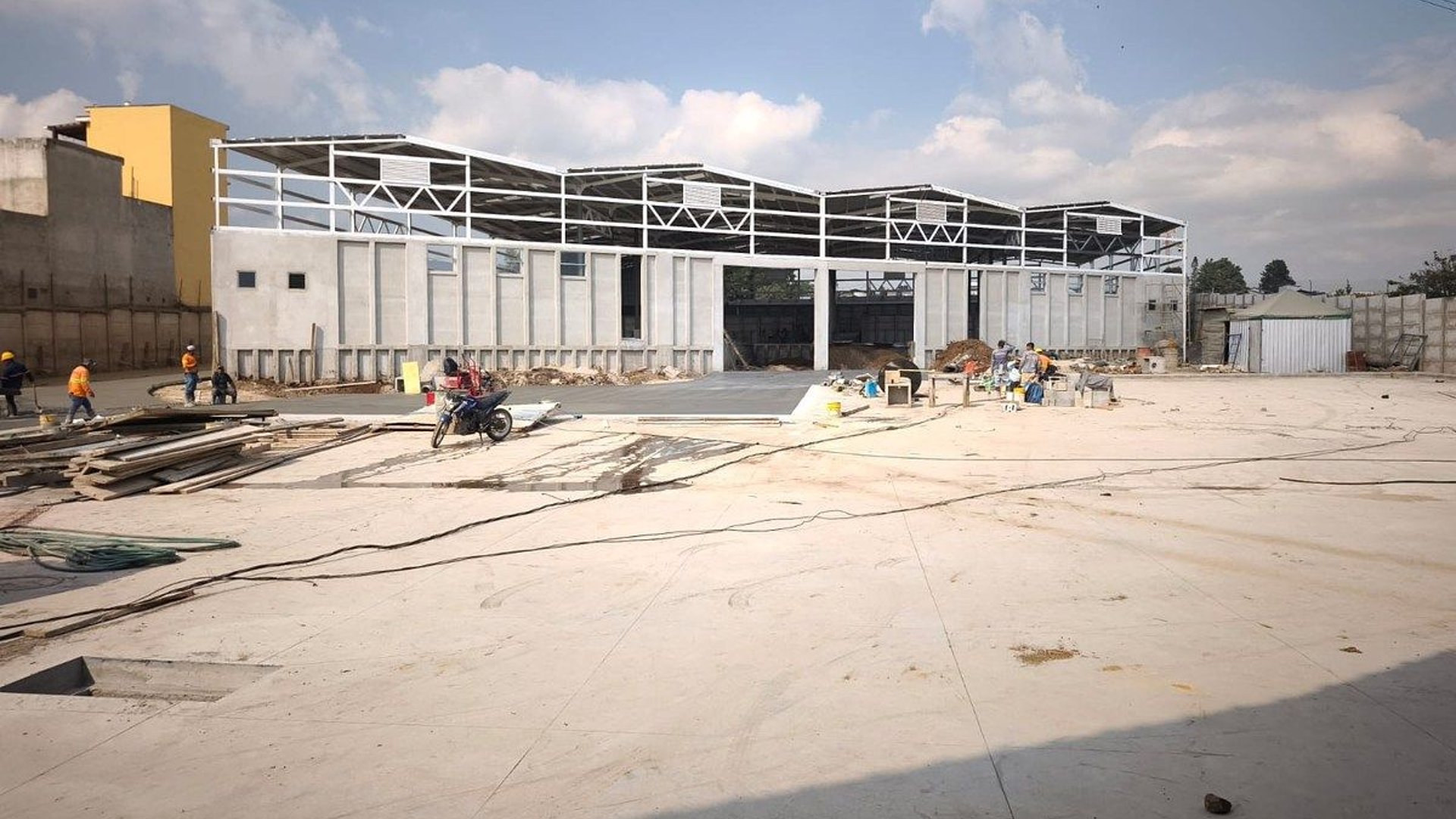 ???? Complejo de Bodegas en Renta – CA-9 Km 22