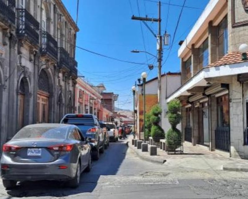 En Venta centro comercial ubicado en zona 1 Xela
