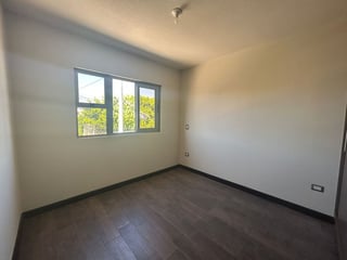 HACIENDA REAL / Casa en Venta zona 16 - Image 5