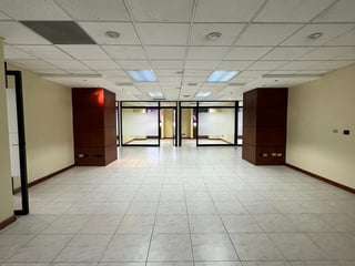Aquilo Amplias Oficinas en Centro Empresarial zona 10 - 3
