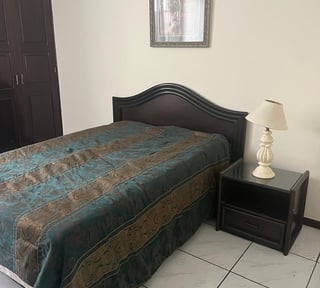 Alquilo Apartamento AMUEBLADO en Zona 9  por  Plazuela España - Miniatura 32