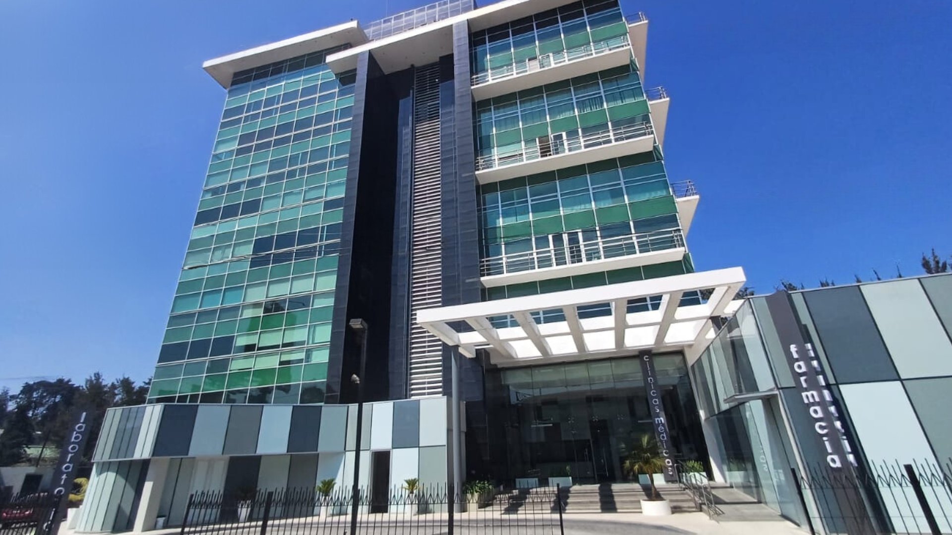  Alquilo Clinicas Medicas Equipadas en Edificio Scena CAES