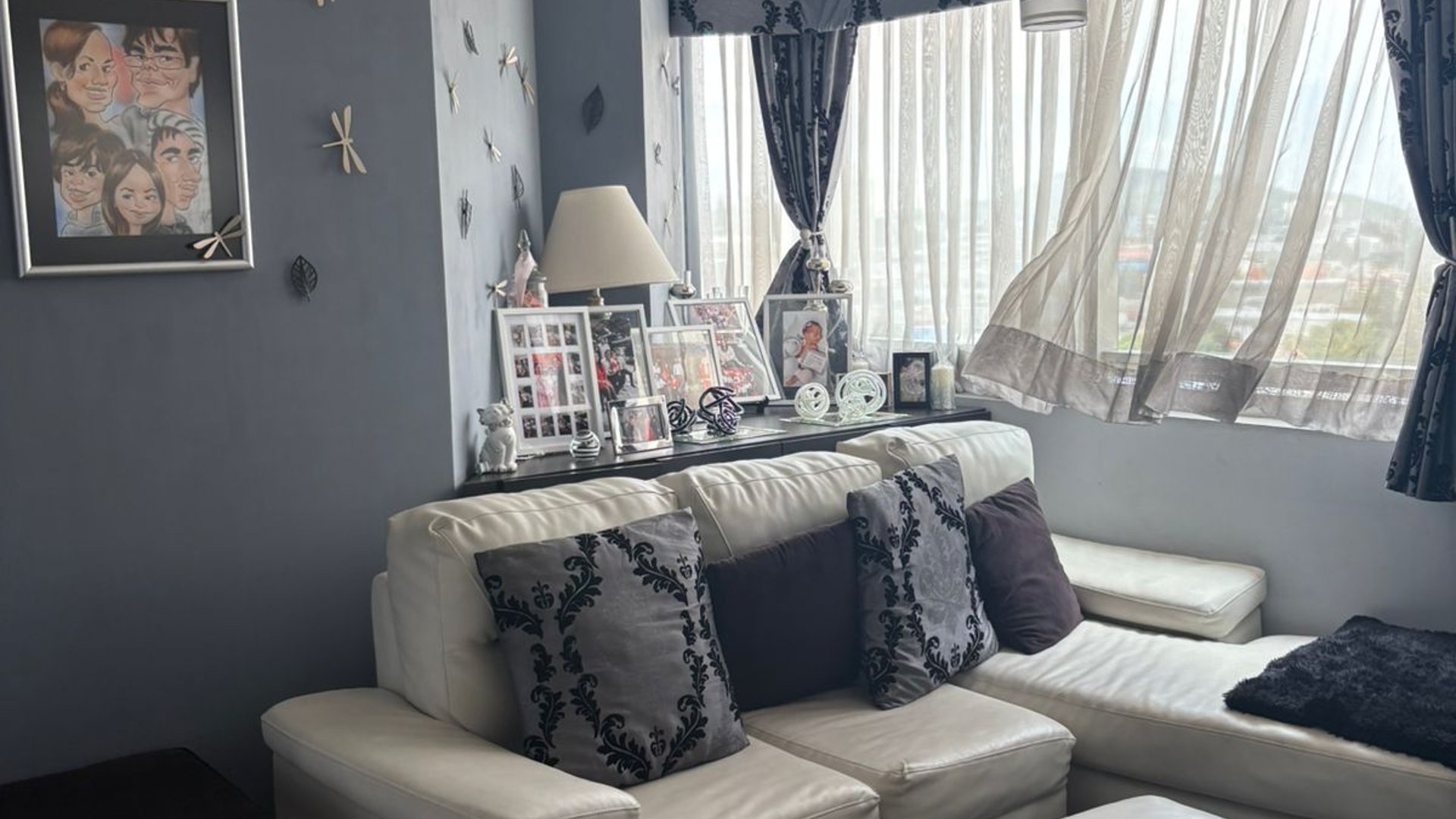 Apartamento con balcon en venta de 3 habitaciones en zona 11 Ref-5669