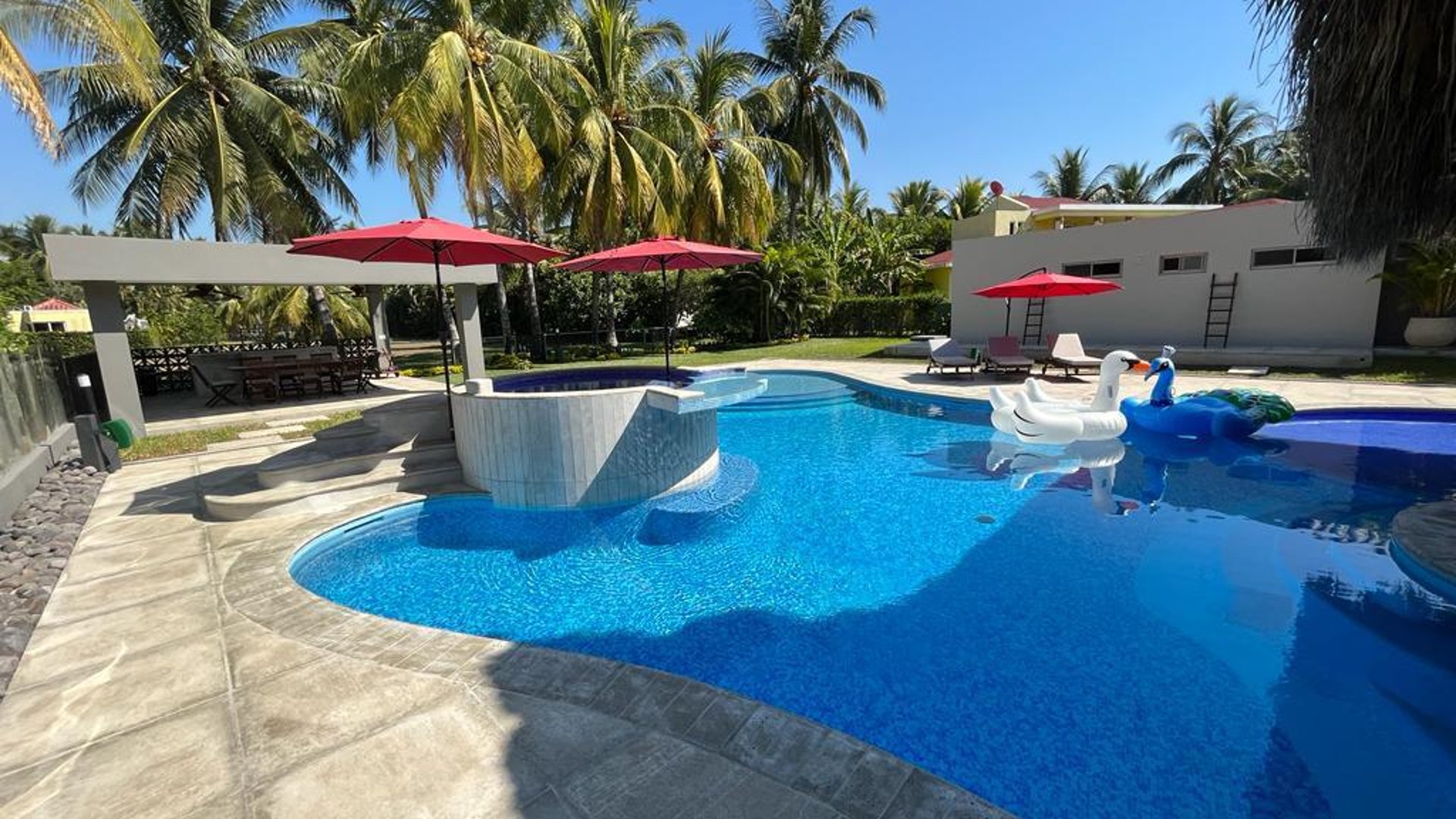 LAS OLAS SUR CASA EN VENTA - Image 1