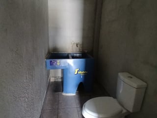 Local Comercial en Renta Plaza Inter Lago - 2
