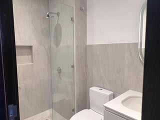 Apartamento con gimnasio en renta de 1 habitacion en zona 10 Ref-5256 - Image 7