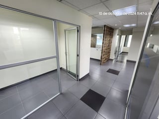 Oficina en renta en zona 14 Ref-4964 - 2