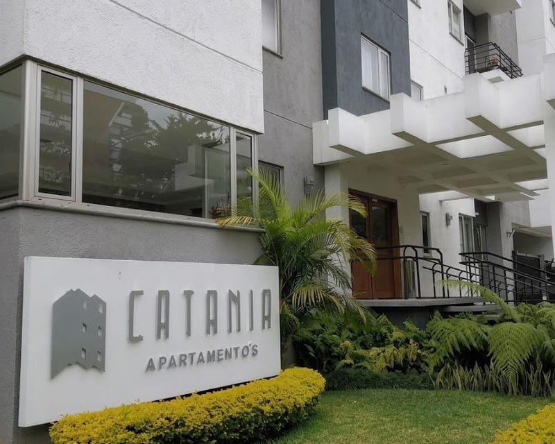 📍 APARTAMENTO AMUEBLADO EN RENTA -3 HAB | EDIFICIO CATANIA | ZONA 14