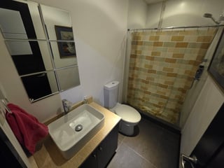 Habitacion para rommate en apartamento de zona 10 Ref-5781 - 5