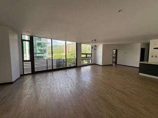 Apartamento en Alquiler – Edificio Albero 15, Zona 15 (Vista Hermosa II) - Image 1