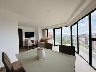 VENTA DE HERMOSO APARTAMENTO - PARQUE 14, ZONA 14 - 3
