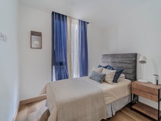 En venta apartamento con jardin en zona 15 Guatemala - Image 5