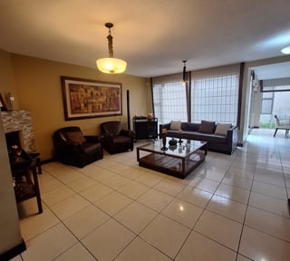 Casa en venta en condominio zona 13 Guatemala