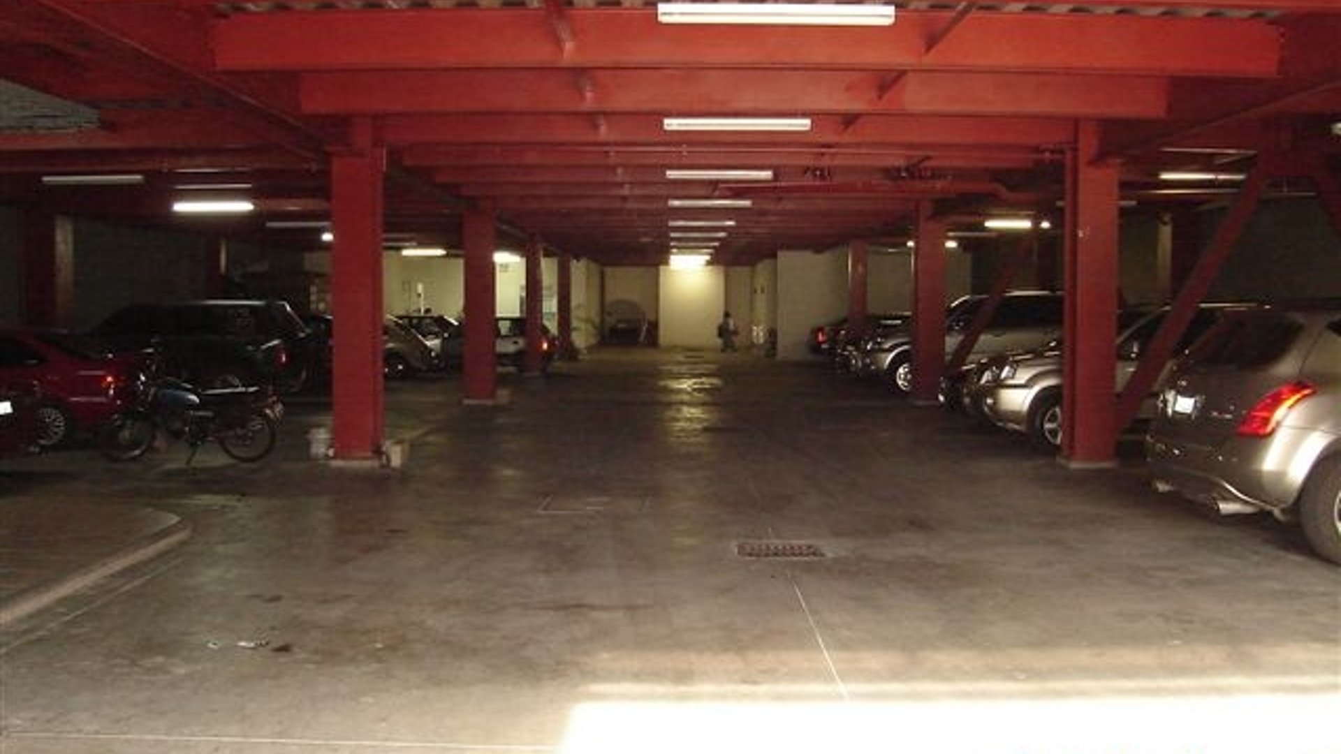 Edificio en Venta en Zona 10 - Miniatura 5