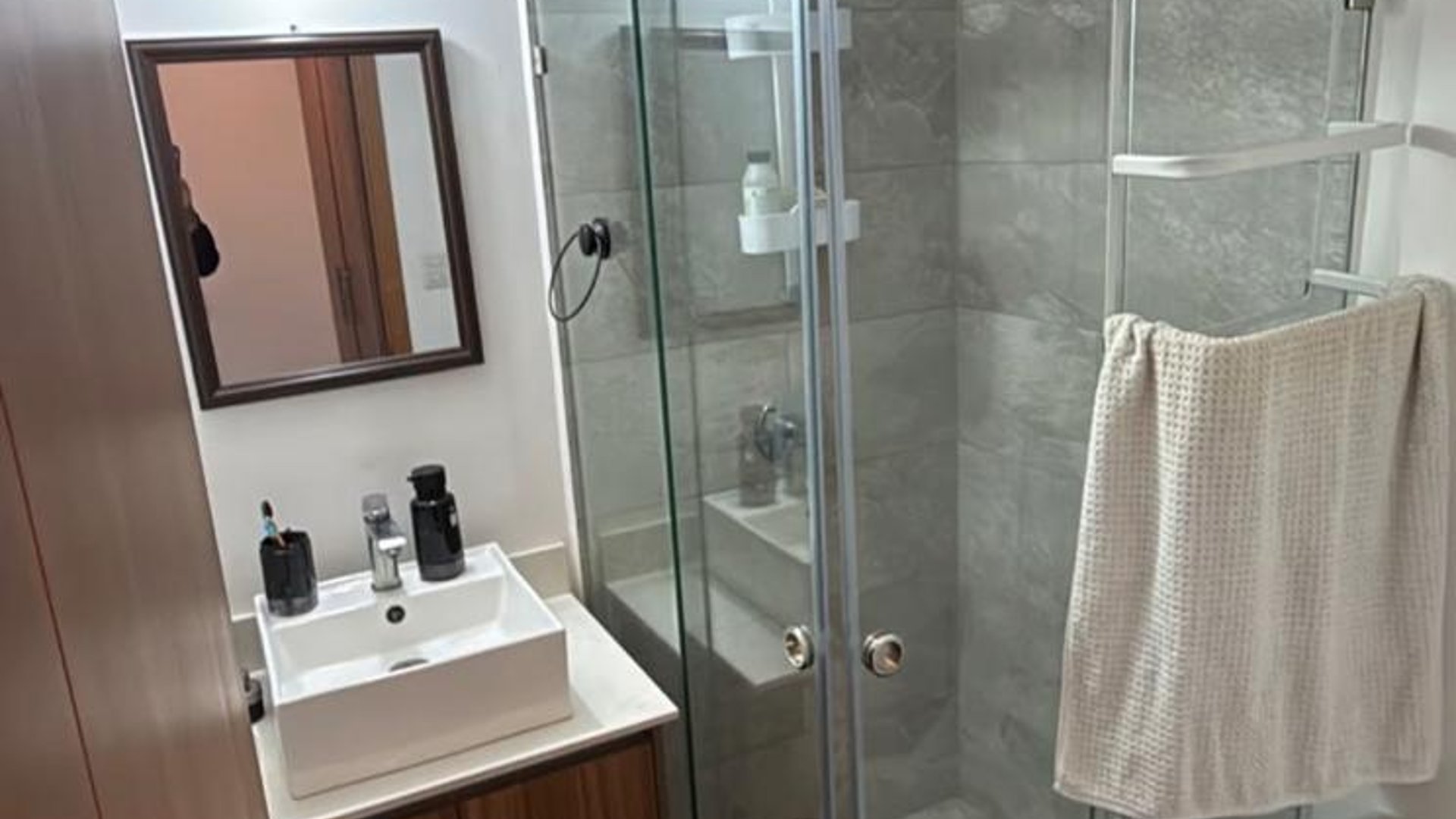 Apartamento en Renta en Zona 11 - Vidalta Mariscal Ref-6047 - Miniatura 6