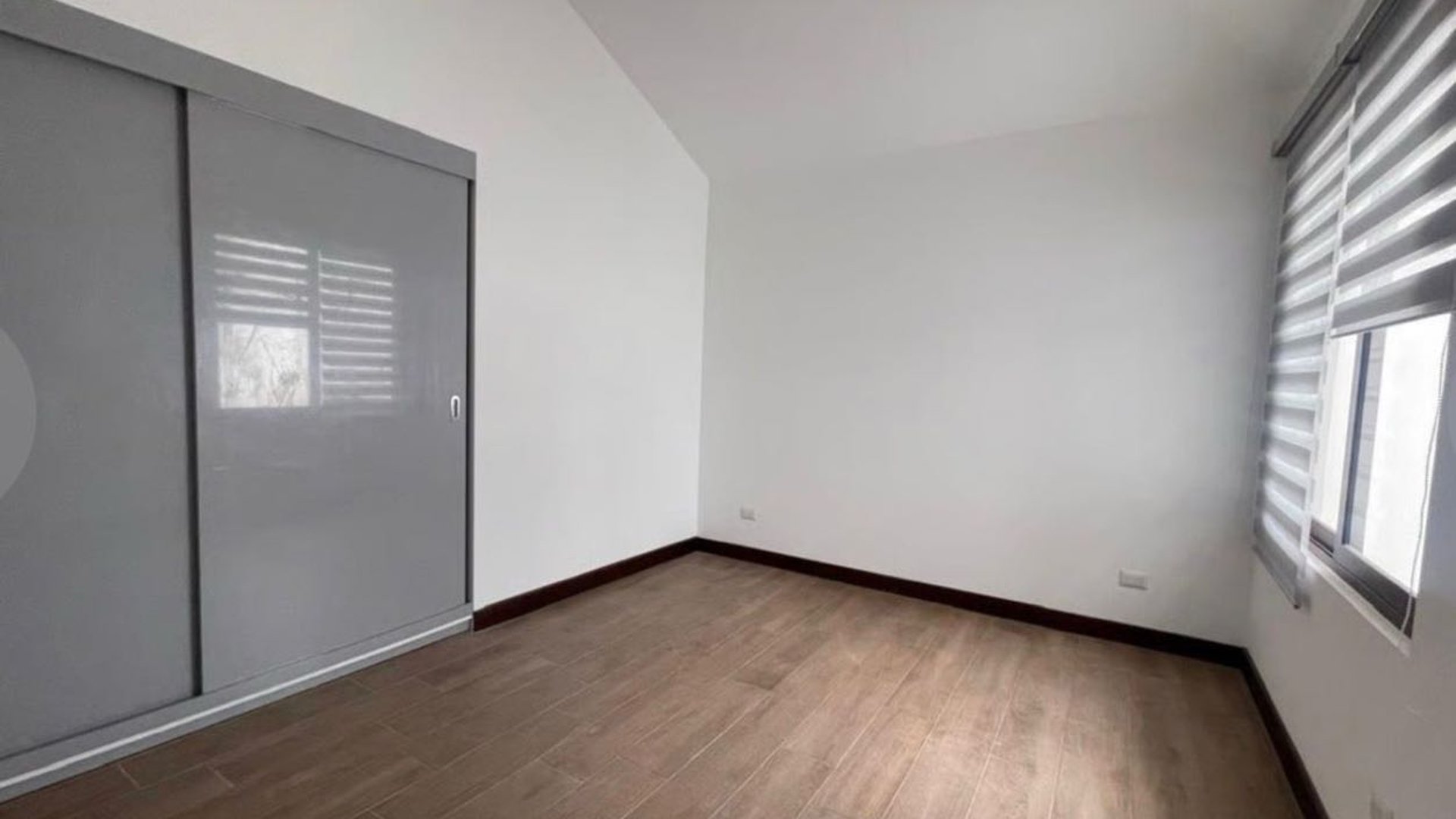 Alquiler de casa en Lomas de San Isidro - Miniatura 4