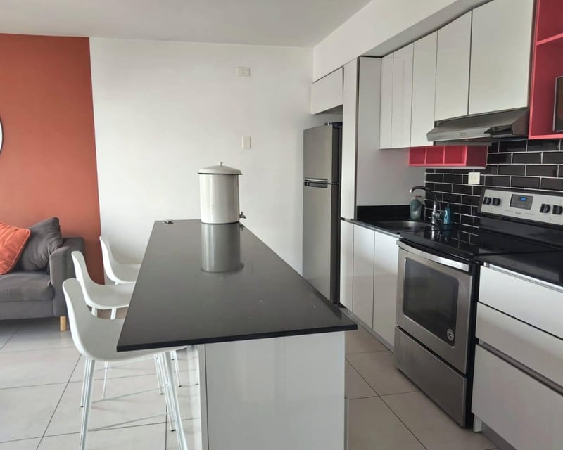 Renta de apartamento amueblado en Be14 - 3 habitaciones Ref-5981