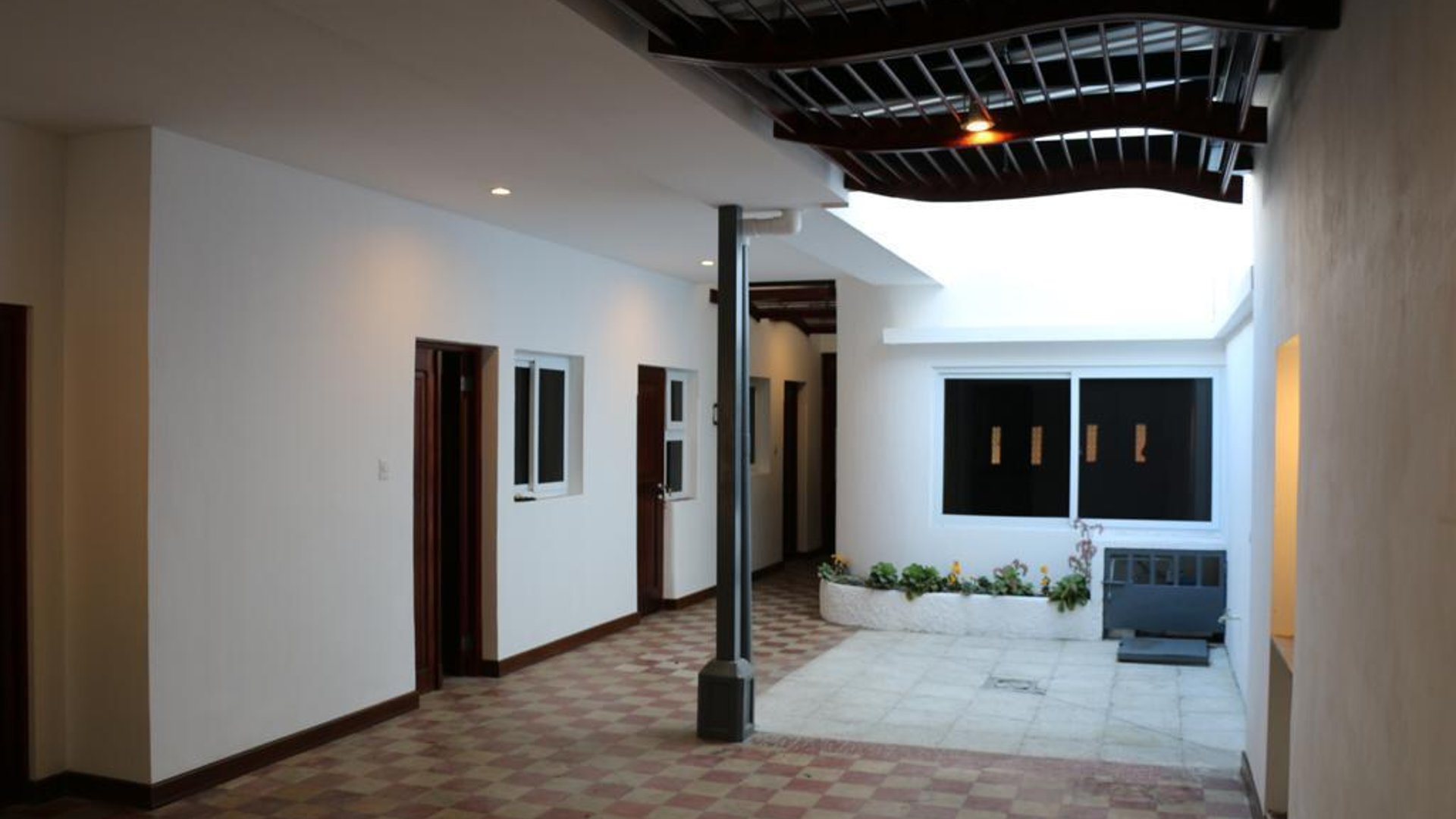 CASA EN RENTA EN ZONA 5 - Miniatura 2