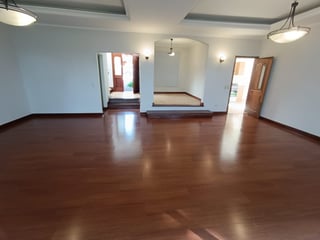 Spacious 3-Bedroom House with Pergola and Garden in Residencial Casa Y Campo - Image 8