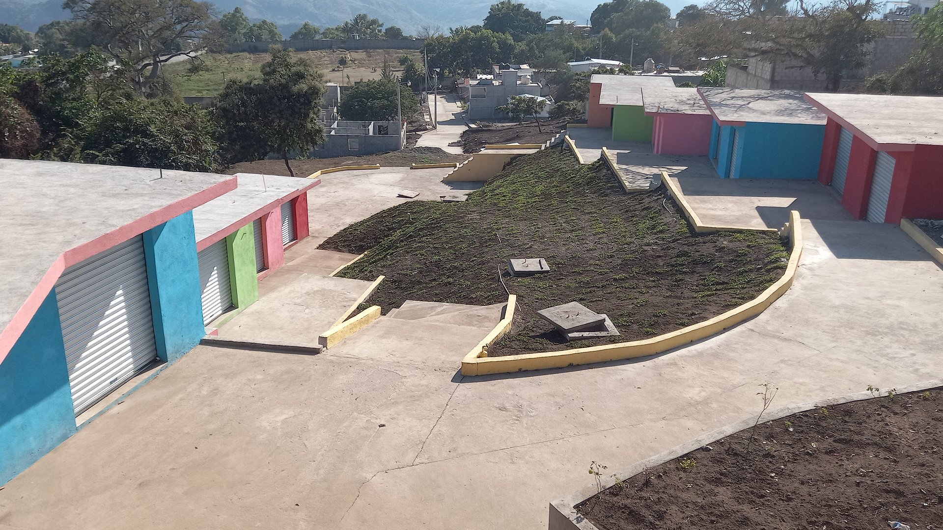 RENTO LOCALES COMERCIALES EN CUILAPA