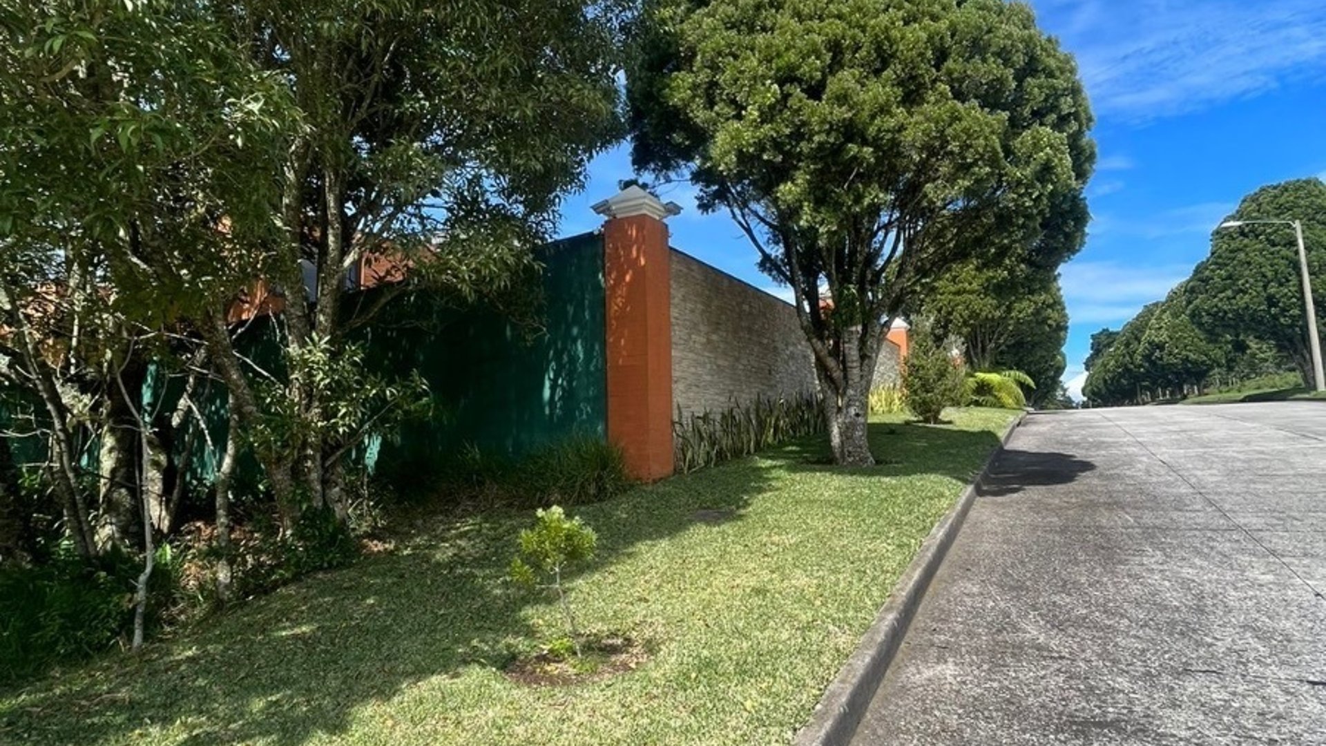 Terreno en Venta Premiere Campestre Km 22 carretera El Salvador
