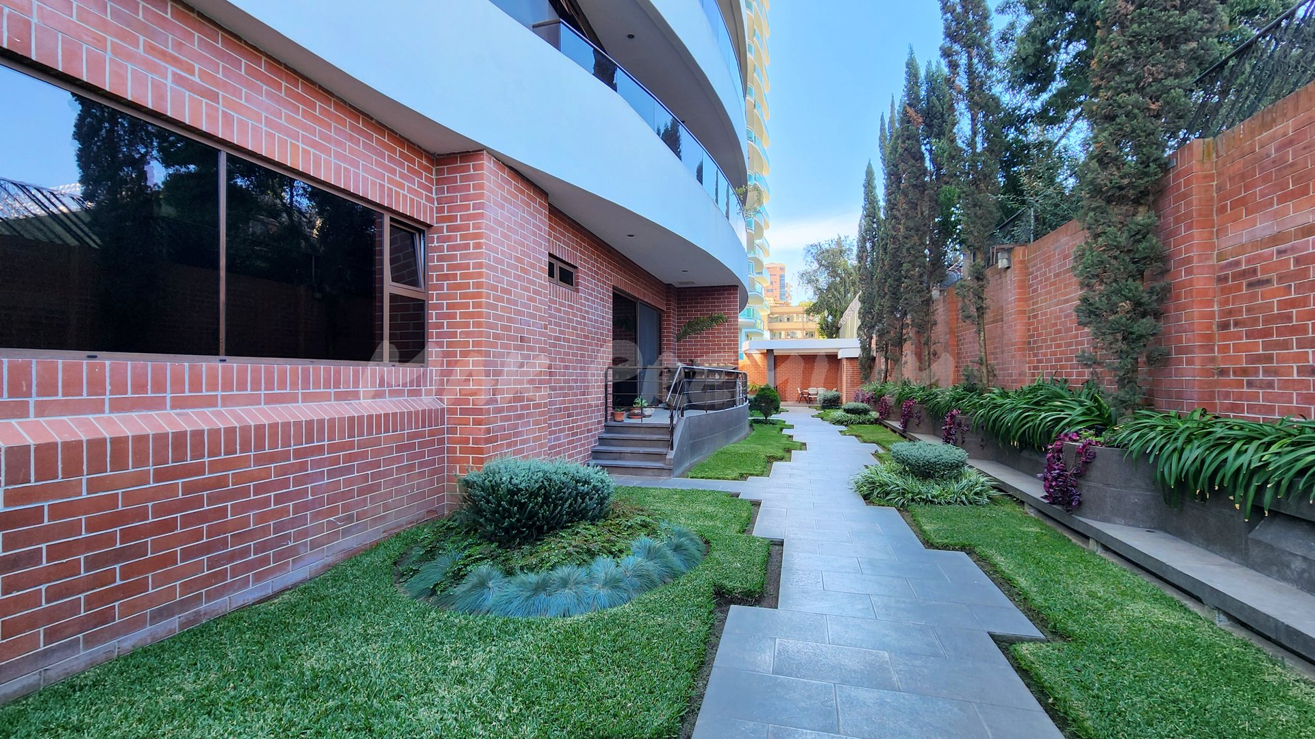 Venta San Patricio 2 z14 Penthouse con increíble vista - Miniatura 14