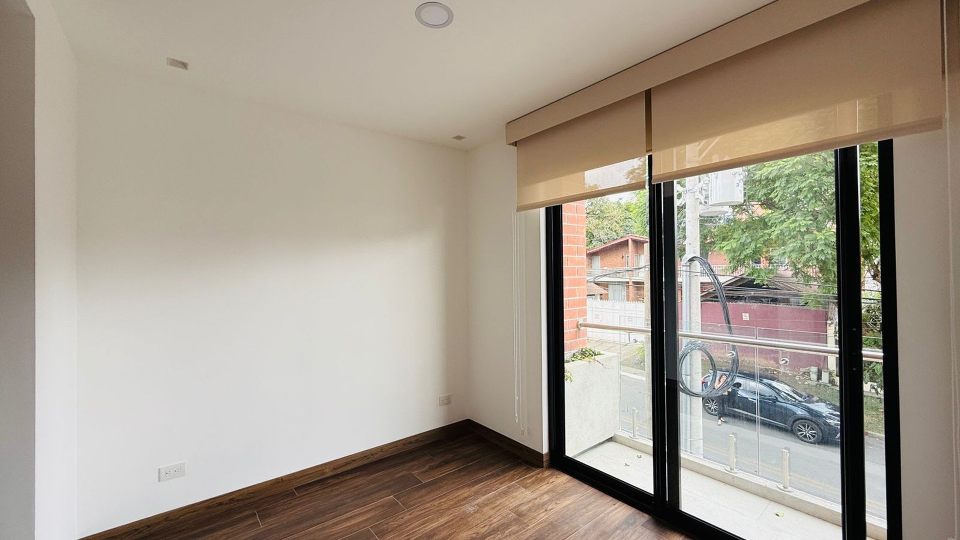 ALQUILER DE CÉNTRICO APARTAMENTO - VILA QUINCE, ZONA 15 - Miniatura 6