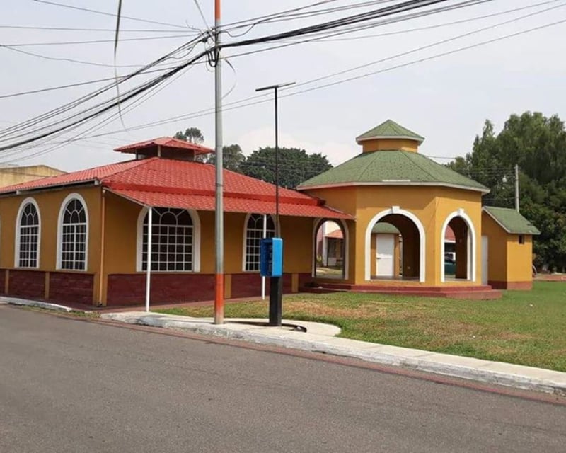 CASA EN VENTA RESIDENCIALES LOS ARCOS SAN MIGUEL PETAPA
