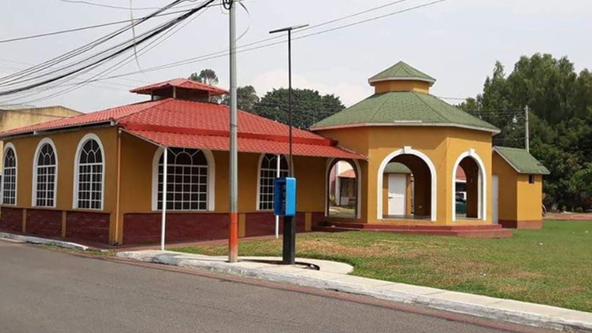 CASA EN VENTA RESIDENCIALES LOS ARCOS SAN MIGUEL PETAPA