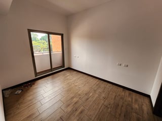 Apartamento en Renta en Zona 10 Ref-4458 - 5