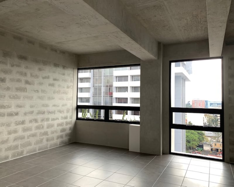 Oficina en VENTA zona 9 Edificio Nova Reformador