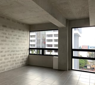 Oficina en VENTA zona 9 Edificio Nova Reformador