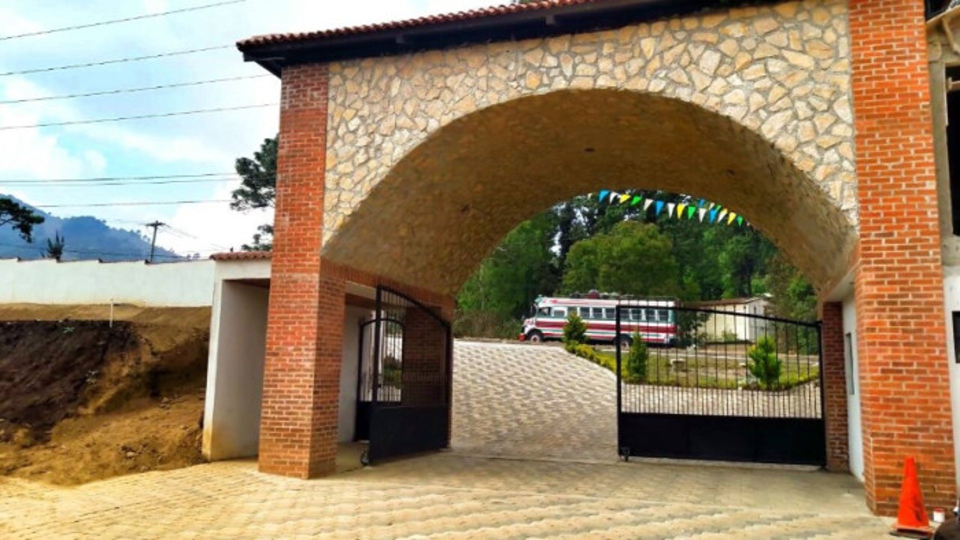 Terreno en Venta en Paseo Colonial San Lucas - Miniatura 5