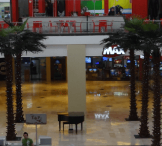 Local en renta en Centro comercial Pradera en zona 10