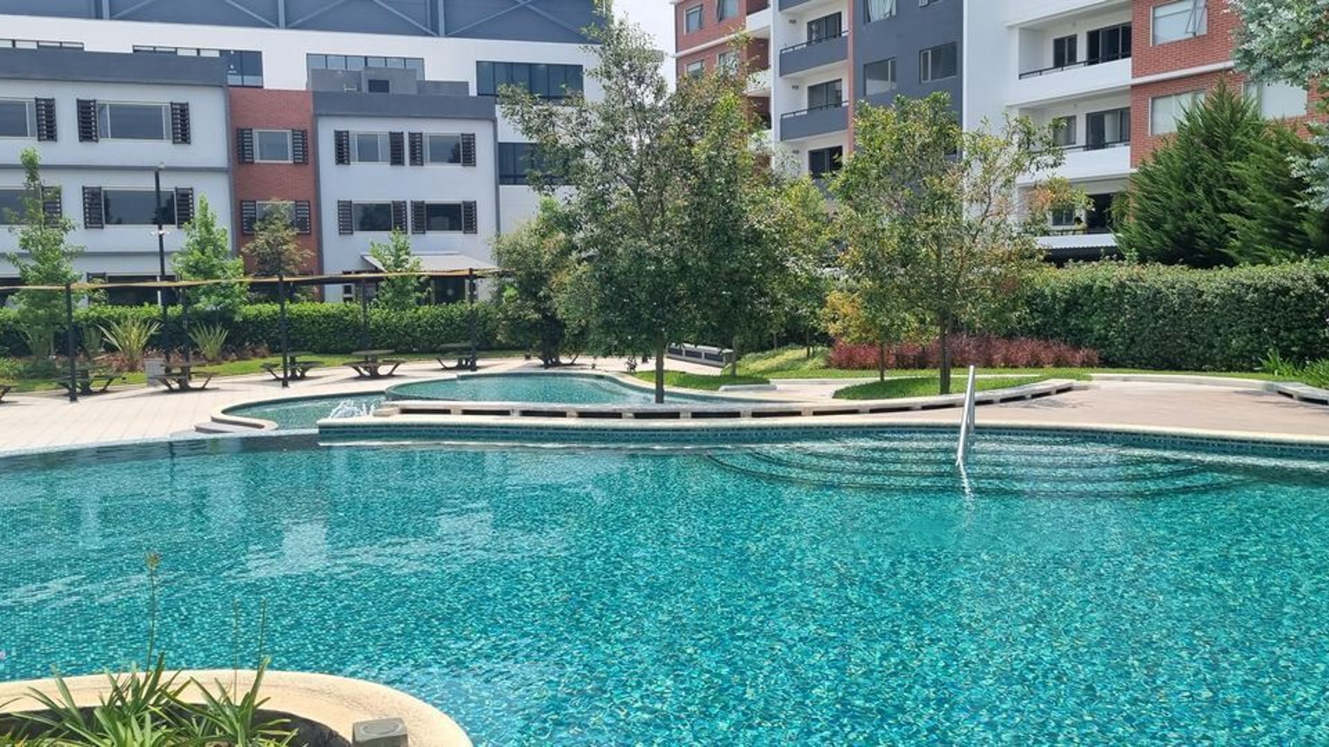 APARTAMENTO EN VENTA ZONA 14 - Miniatura 9