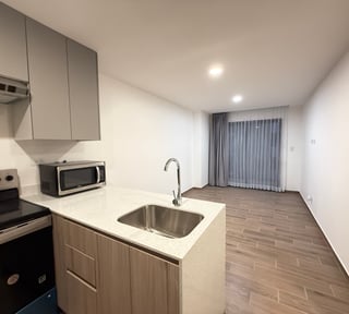 Apartamento de 1 habitación en renta en parque 14, zona 14.