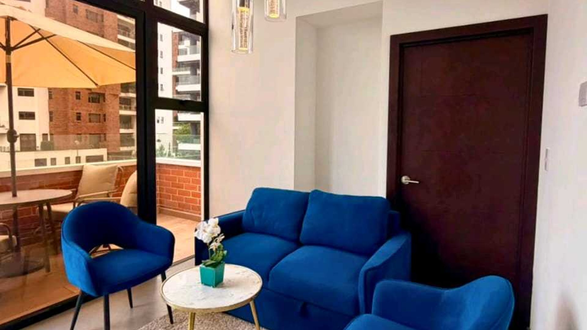 APARTAMENTO AMUEBLADO EN ALQUILER????Edificio Arles, Zona 15 - Miniatura 2