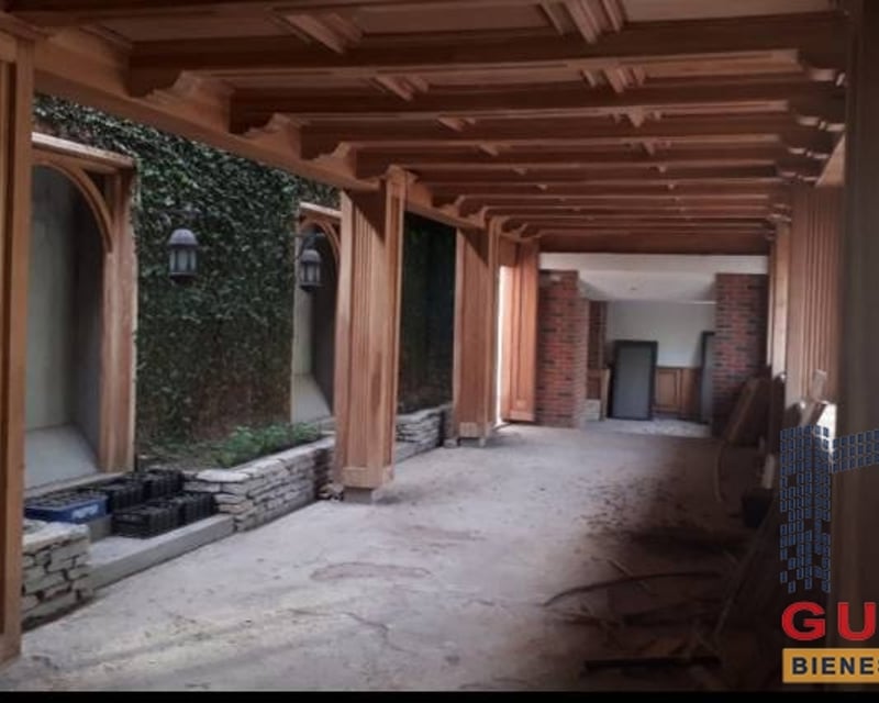 Casa Venta, Zona 10 (V10147)