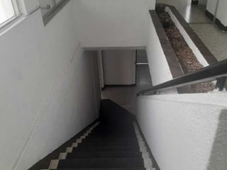 Renta Casa Zona 10, A pocos metros de Hospital Centro Medico - 3
