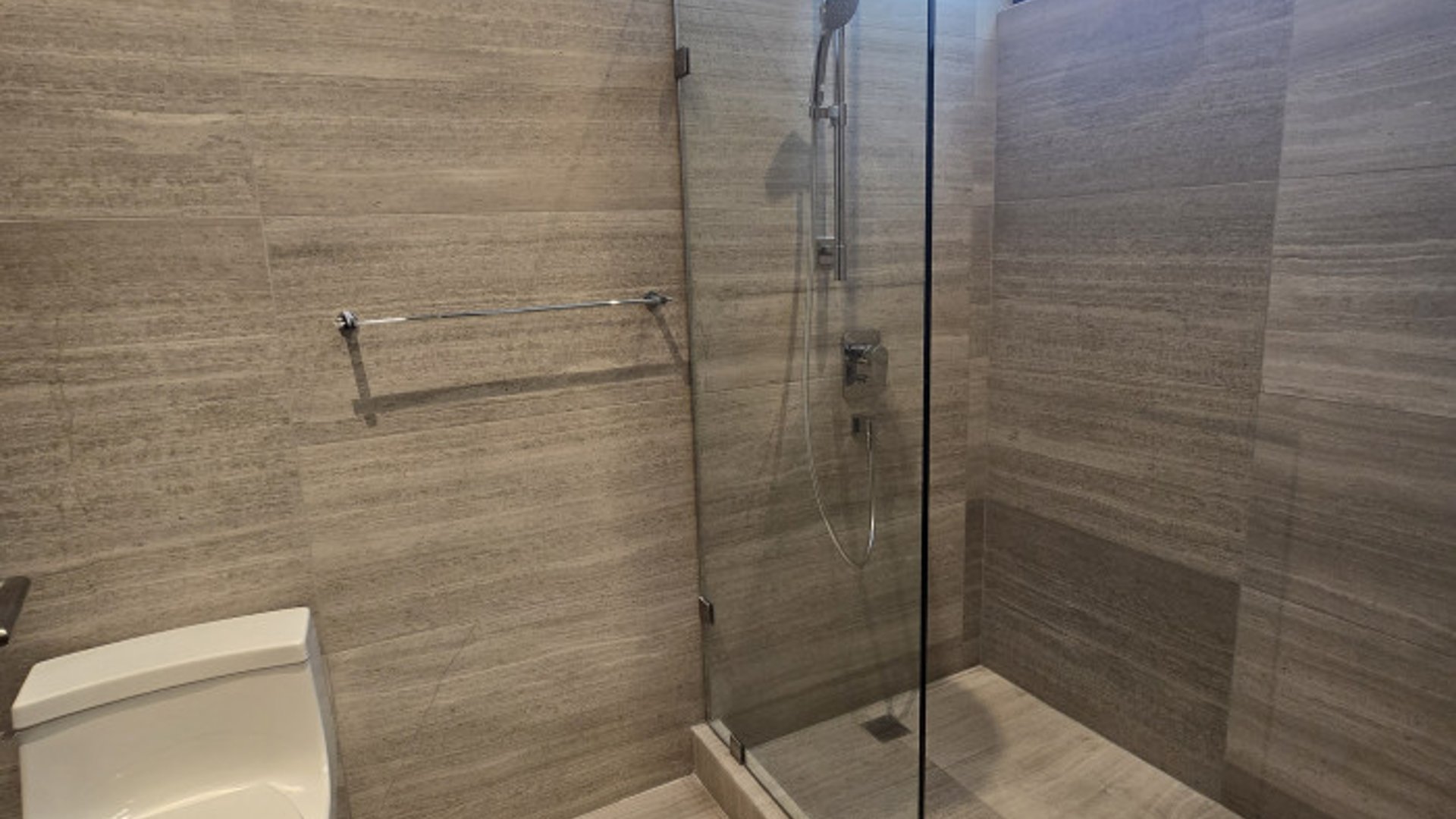 Apartamento en Z.14 en Venta o Alquiler - Miniatura 2