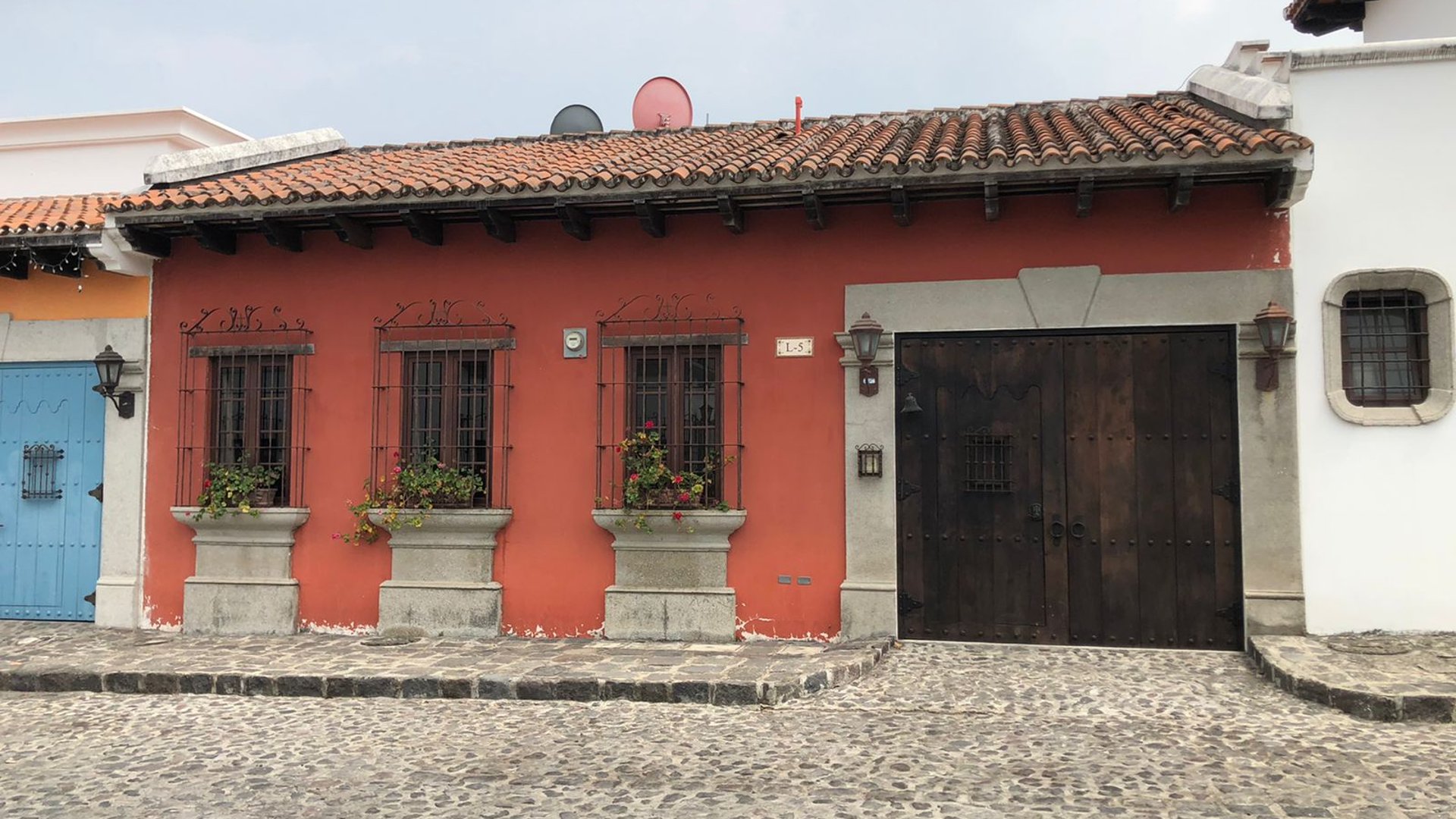 CASA EN RENTA EN ANTIGUA GUATEMALA,  HACIENDA DEL COMENDADOR