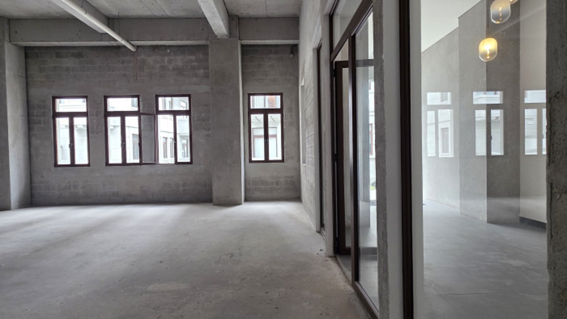 Oficina-Local Comercial en Cayala Zona 16 - Miniatura 5