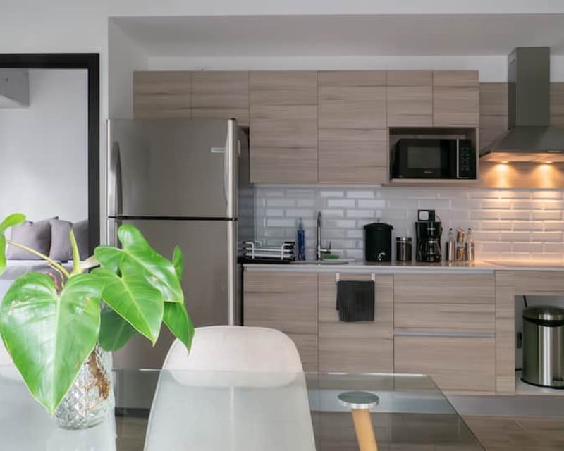 Apartamento para inversión - 2 habitaciones en zona 10 Ref-5882