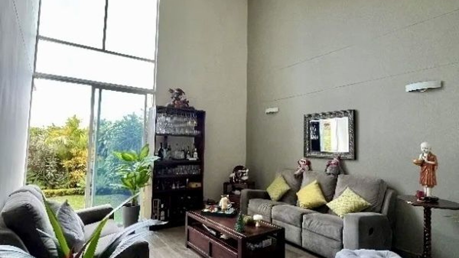 Casa en Venta condominio zona 16